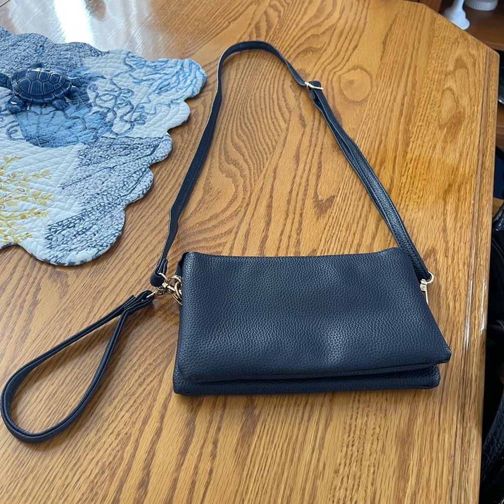 Elegant Blue Leather Crossbody Bag